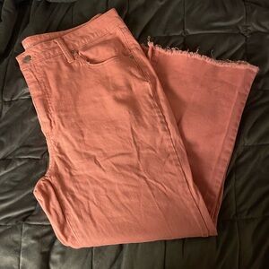 Time and Tru Coral Pink Wide-Leg Capris with Raw Hem